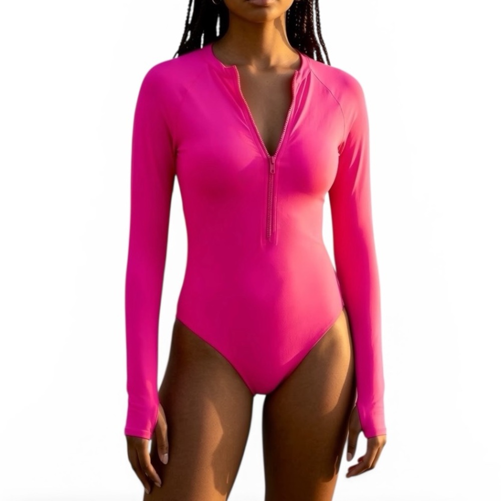 Trina Turk Paddle Swimsuit Rash Guard UV Zip Front, Long Sleeve Pink Sz S NWT